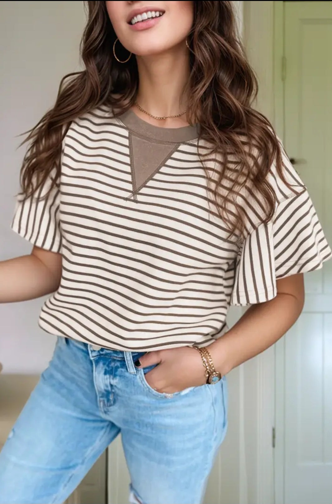Contrast Ruffle Short Sleeve Top